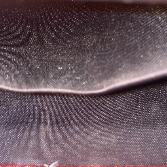 RARE metallic red YSL Belle du Jour leather clutch - Picture 13 of 16